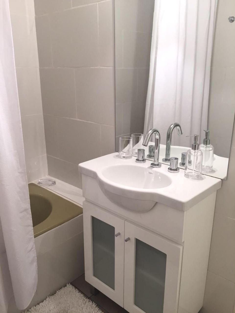 Estudio Moderno En Recoleta Excelente Ubicacion ブエノスアイレス エクステリア 写真